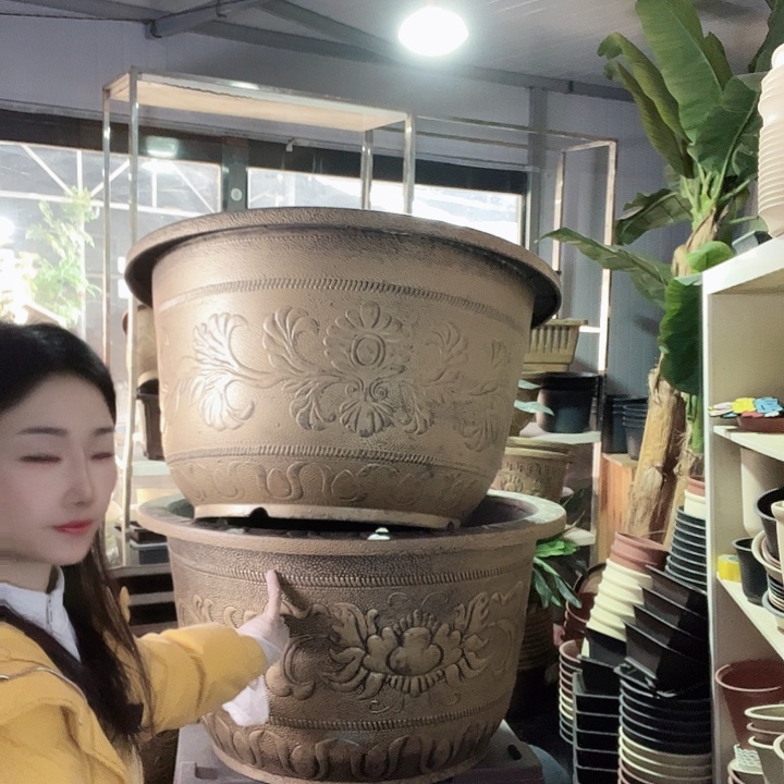 圆形83花盆5个圆60花盆一个有孔