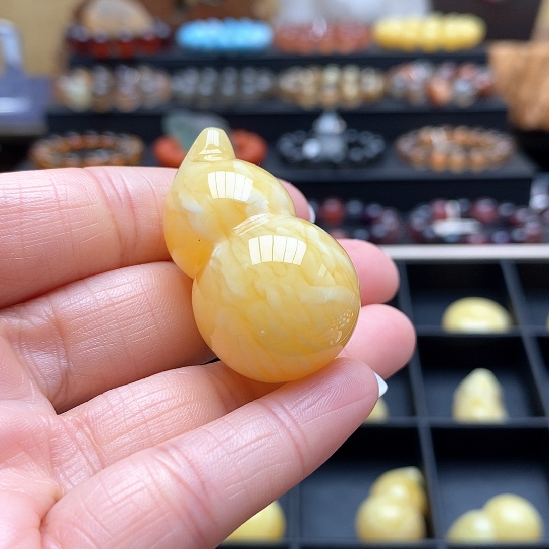 蜜蜡吊坠(不含链)未镶嵌