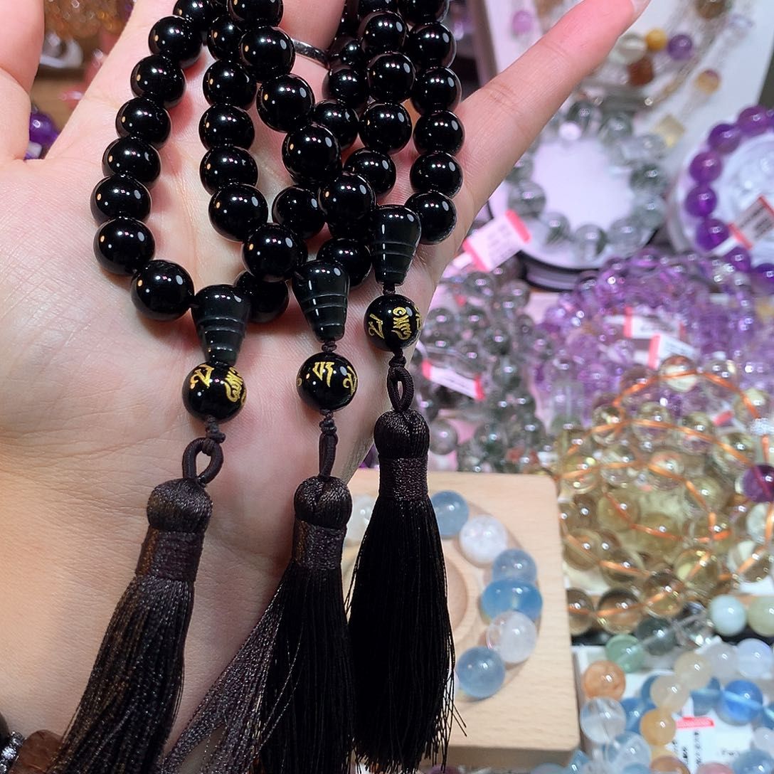 水晶手串未镶嵌黑曜石10mm