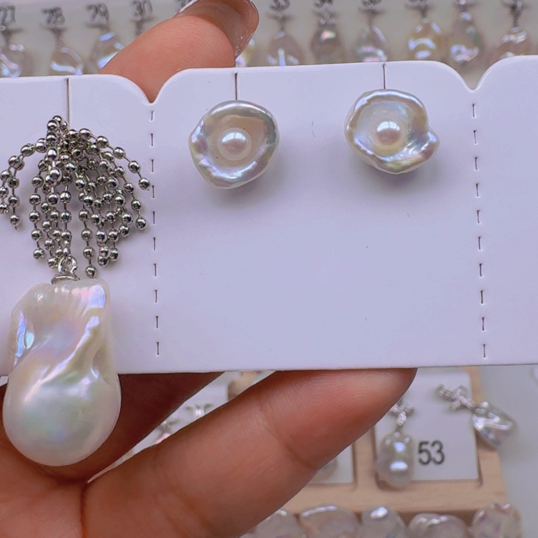 颈饰银S925镶嵌淡水珍珠