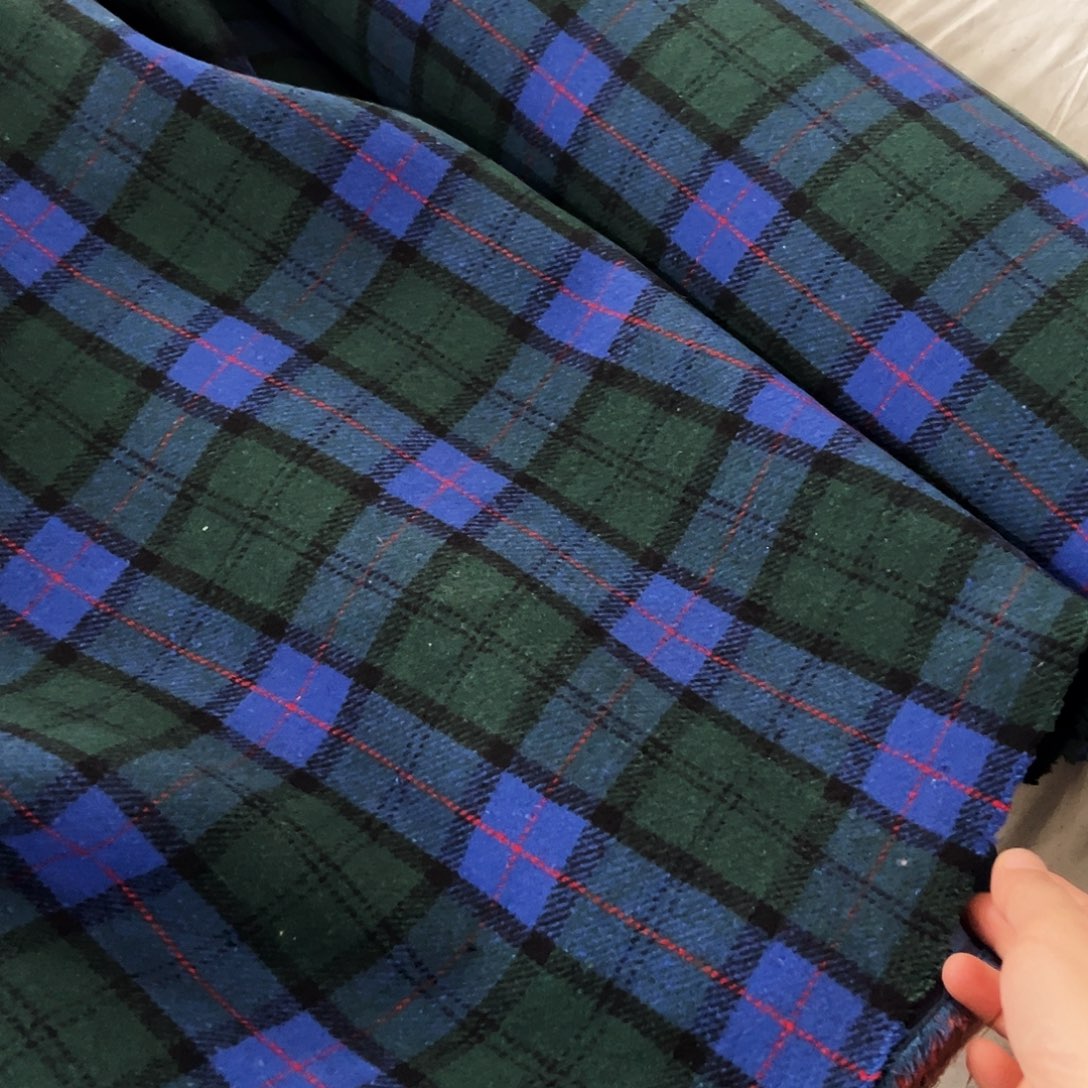 棉一米价港货格子尼1.4米宽果子对面里面