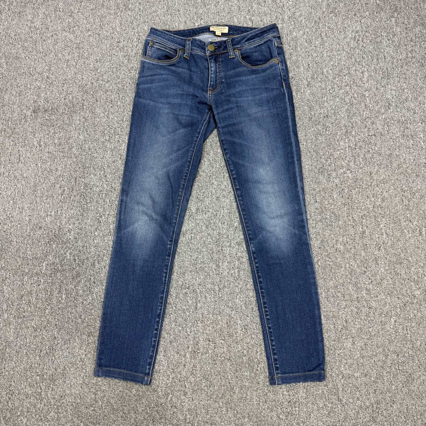 99新 BURBERRY/博柏利 14677251 nz 皮牌logo牛仔裤 27码