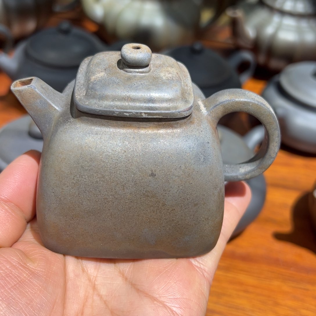 贵台龙窑坭兴陶柴烧壶128