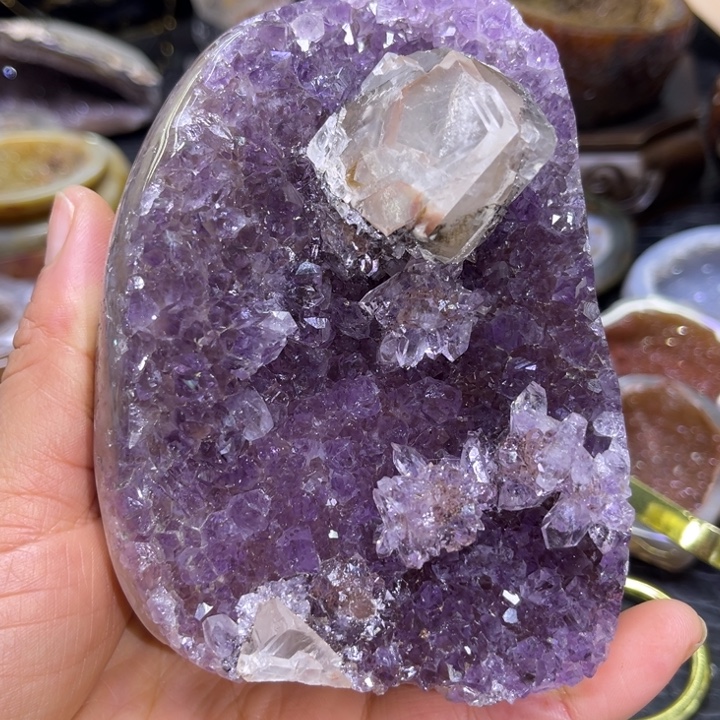 水晶未镶嵌珠宝半成品