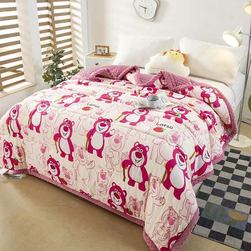  2025新款轻奢印花绒被子草莓熊秋冬被h