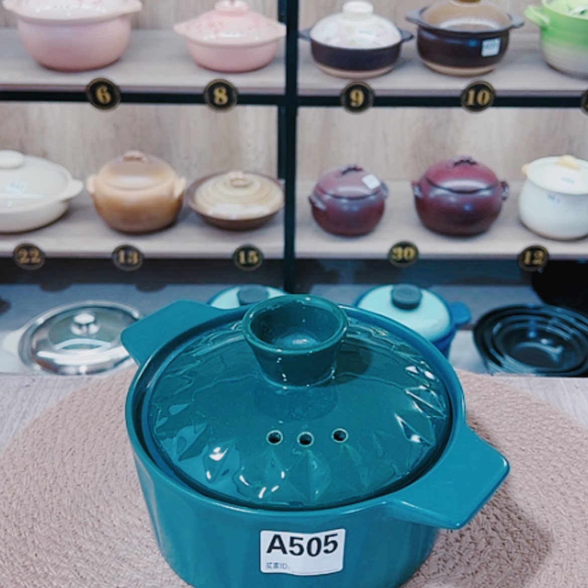 【闪购商品】1.3升砂锅微瑕疵品505