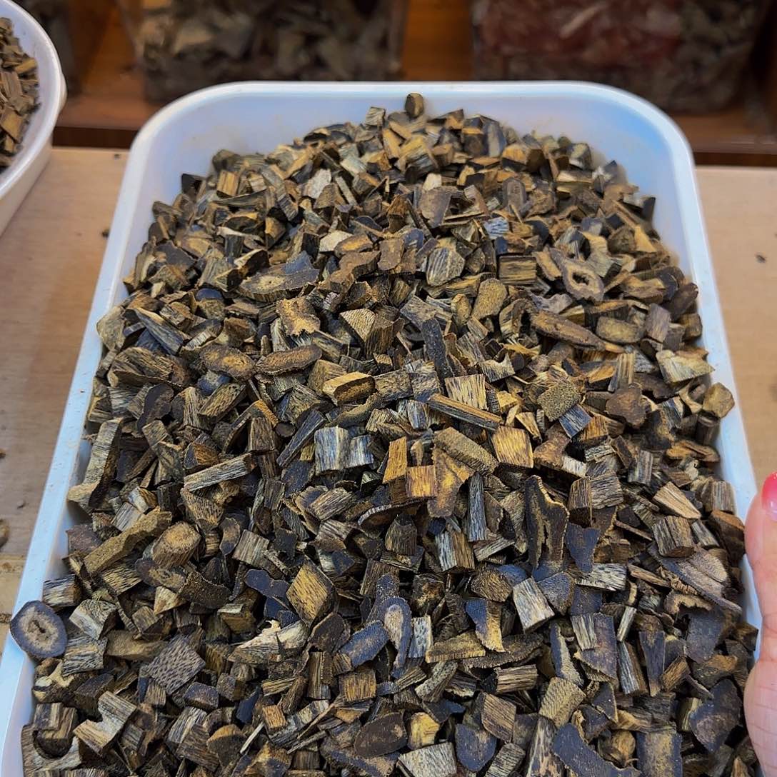 沉香沉香碎屑东江绿品种车珠料100g