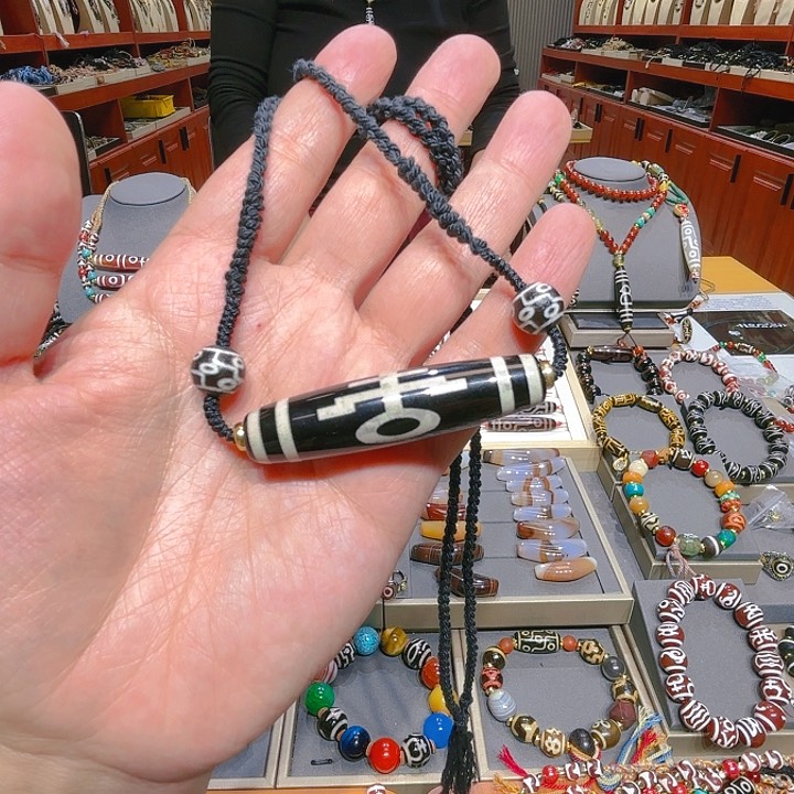 未镶嵌玛瑙/玉髓珠宝奇石