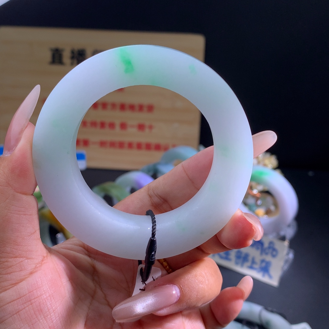 未镶嵌正定制翡翠