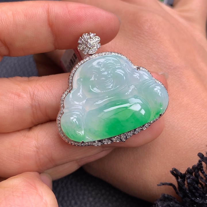 翡翠吊坠(不含链)18K金镶嵌