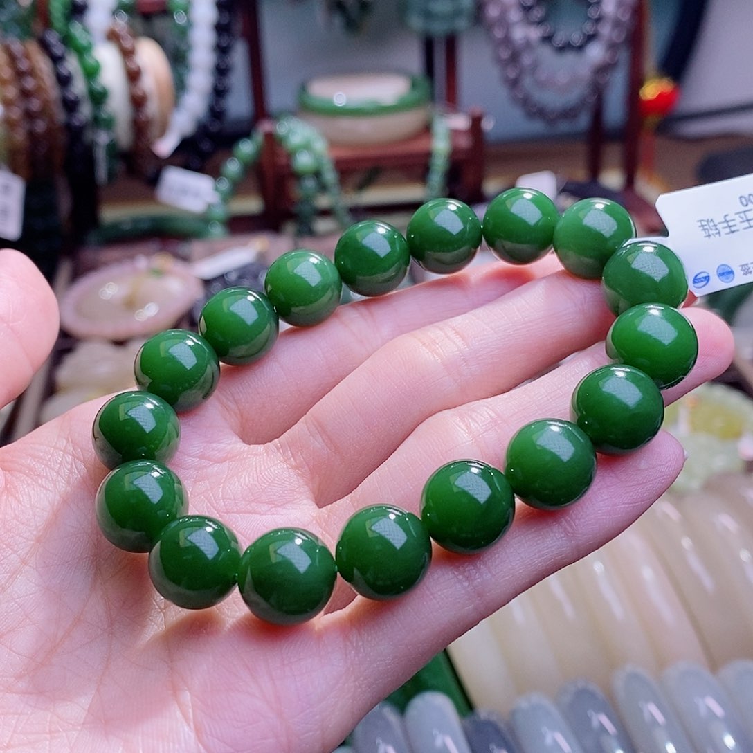 和田玉未镶嵌颈饰碧玉菠菜绿手串12MM