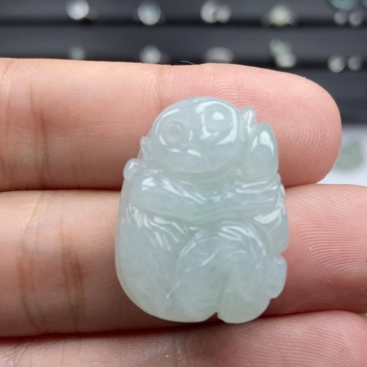 翡翠未镶嵌颈饰启****芽0000000037