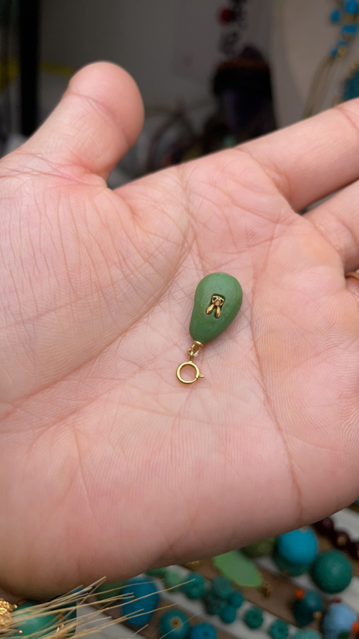 原矿绿松石随形提溜