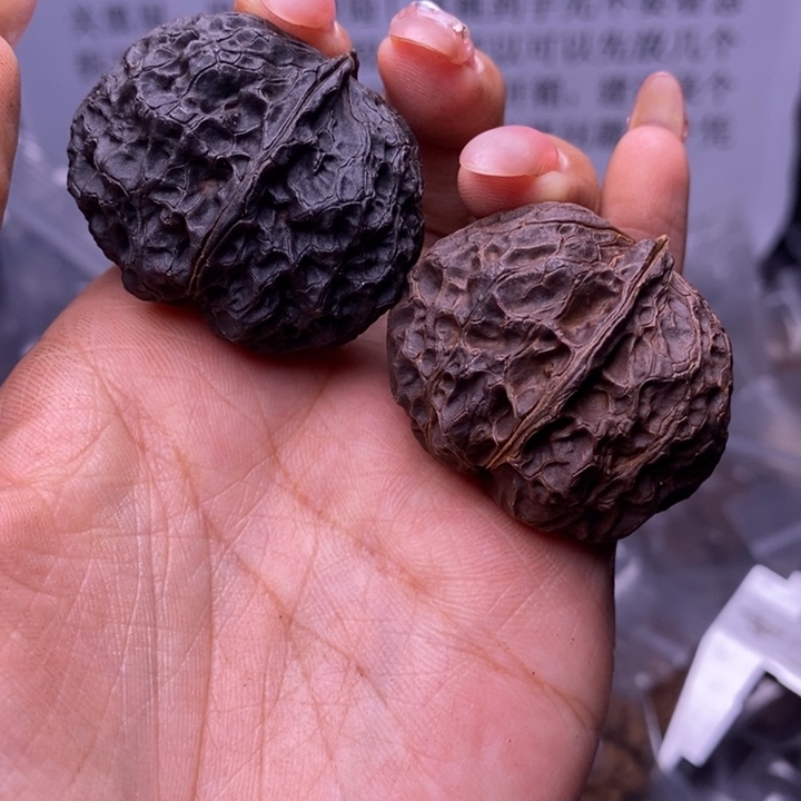 核桃云南野生铁核桃142号39mm