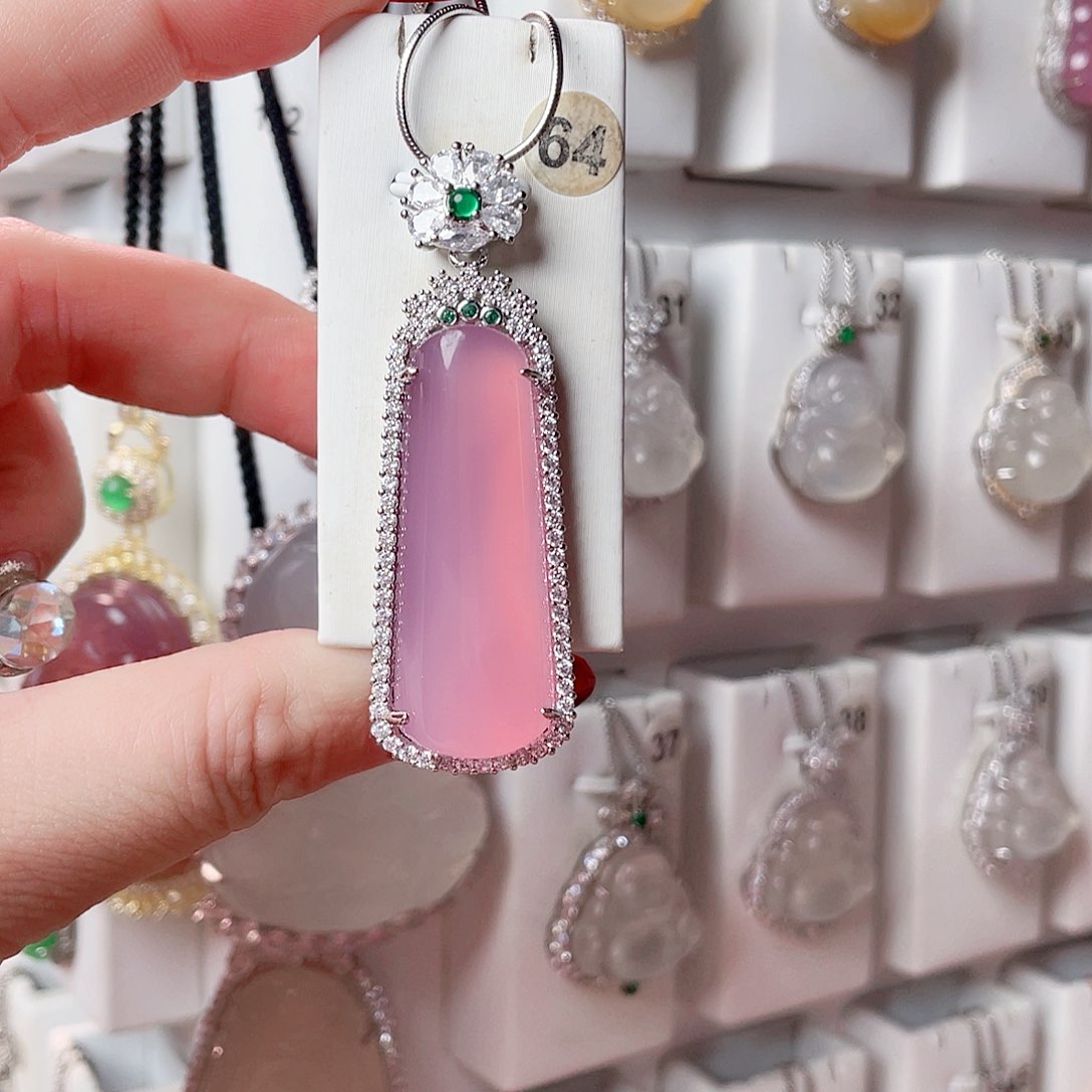 玛瑙/玉髓吊坠(赠链)未镶嵌