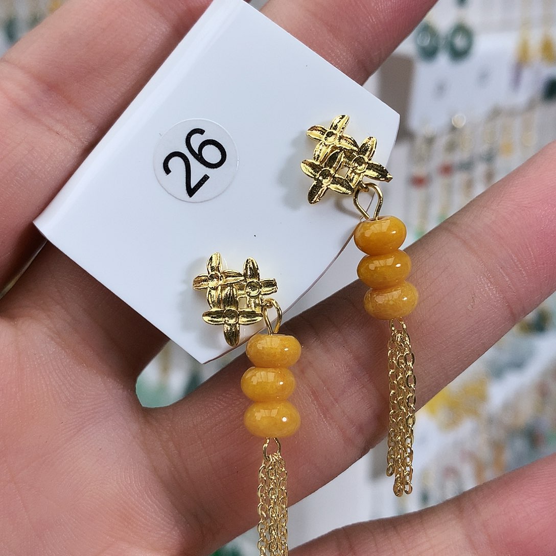 翡翠未镶嵌耳饰26