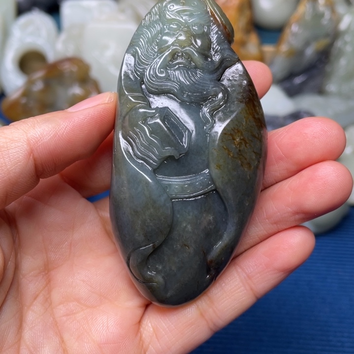 颈饰未镶嵌和田玉尘**风