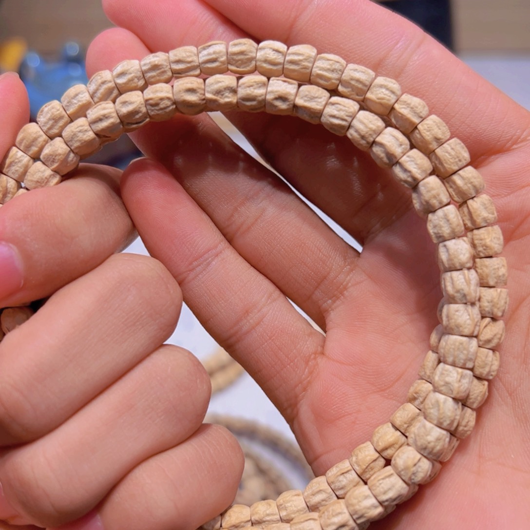 人***！吊坠柏香籽/百香籽