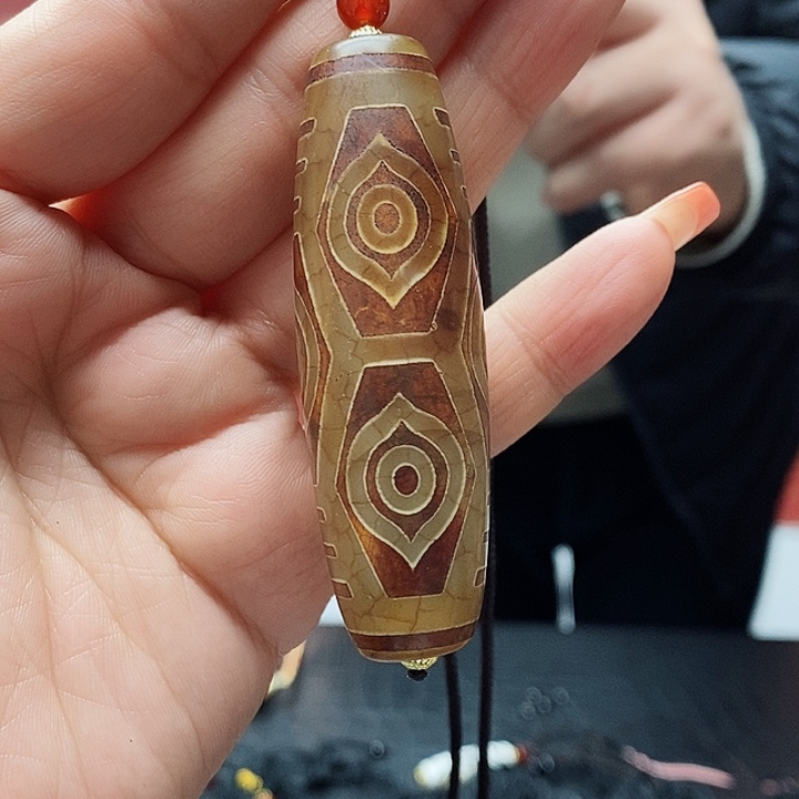 玛瑙/玉髓颈饰合金