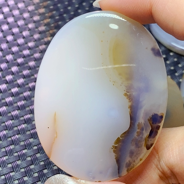 玛瑙/玉髓颈饰未镶嵌天**久