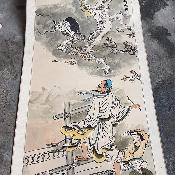 摆件，轴坏，破损，水渍都是正常的