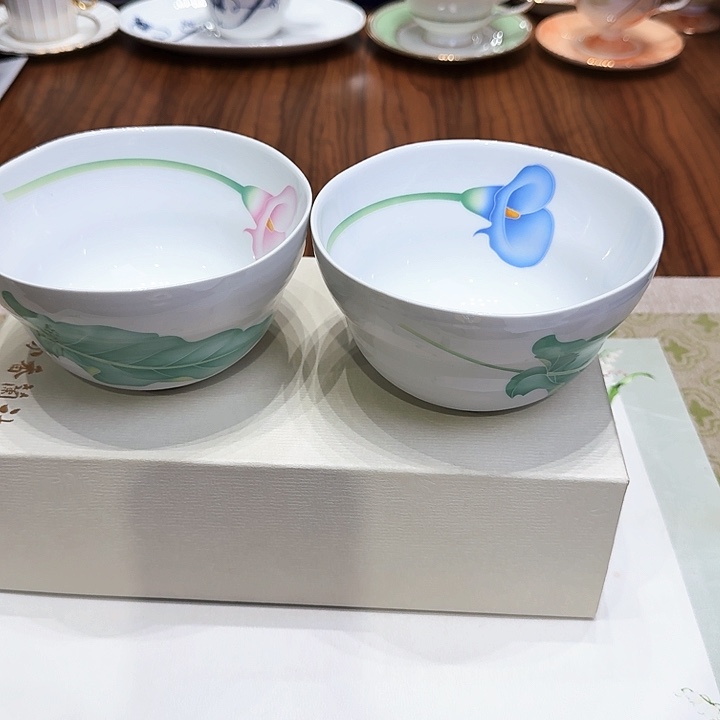 瓷片杯子杯子杯子杯子水杯杯子