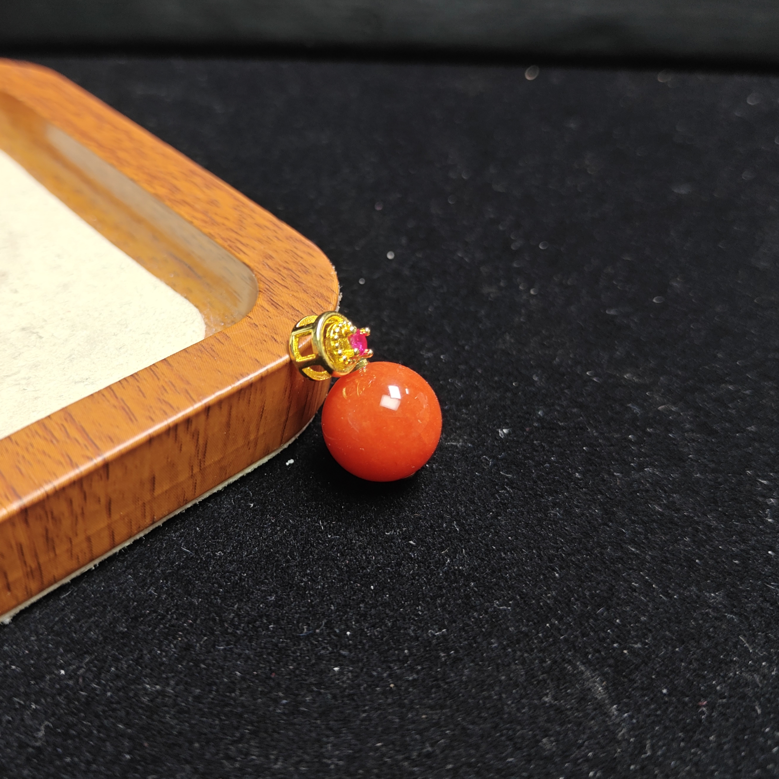 [停业清货]满肉锦红色14m单珠吊坠-赠链-082-多样性发一