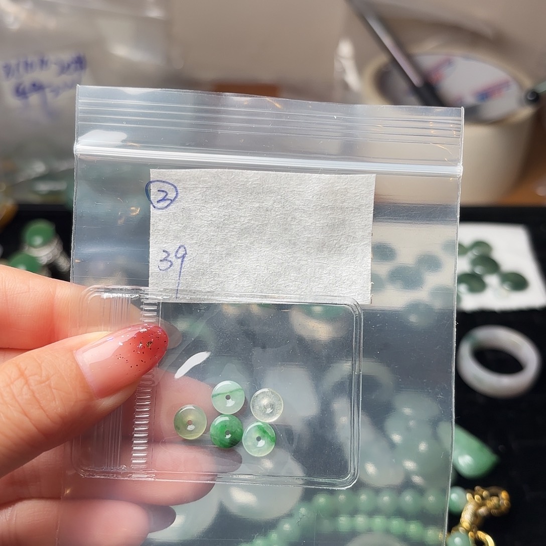 定制翡翠未镶嵌不退