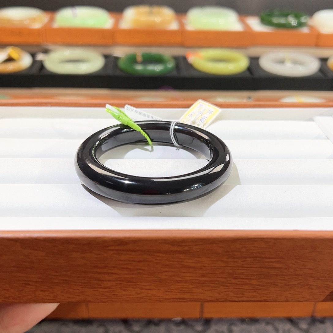 和田玉手镯未镶嵌  【帝紫】