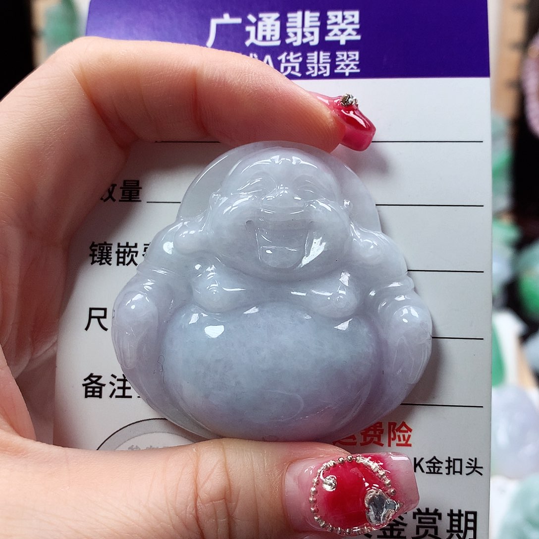 翡翠颈饰未镶嵌佛公