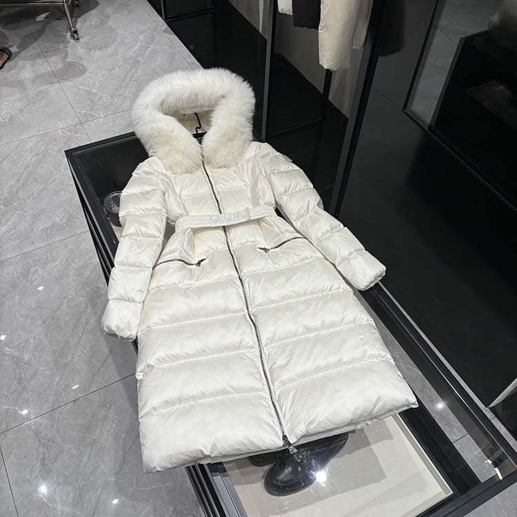 25年秋冬新款 时尚黑白毛毛领连帽长款收腰面包羽绒服-8840