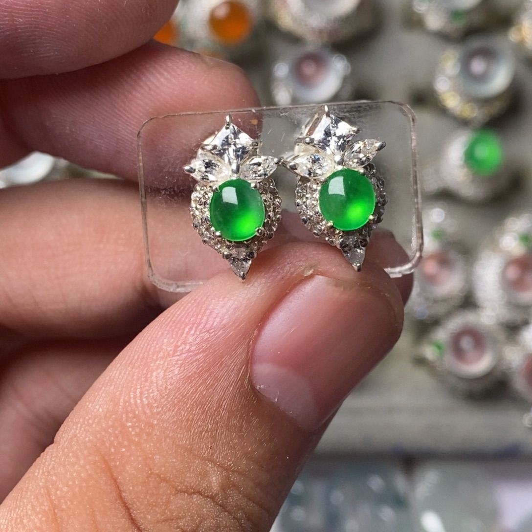 定制翡翠未镶嵌翡翠