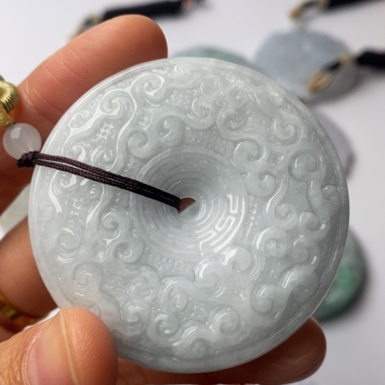 翡翠未镶嵌挂件翡翠