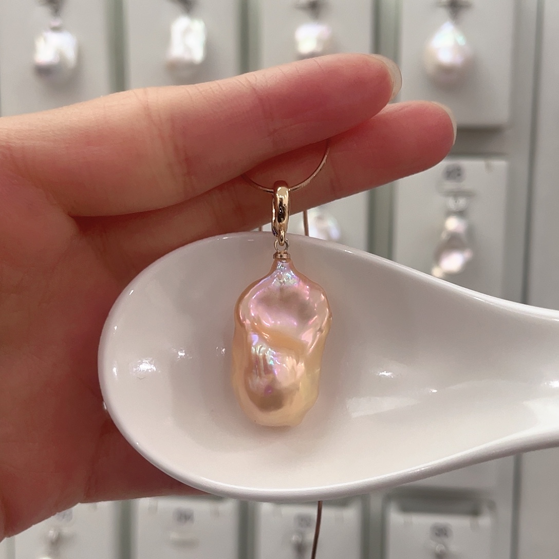 小***儿吊坠(不含链)淡水珍珠未镶嵌