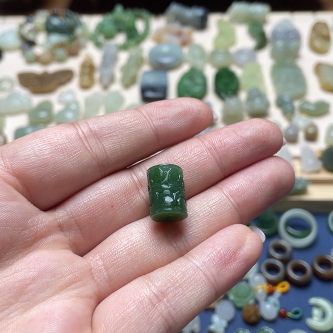 瑶***.和田玉未镶嵌吊坠(不含链)