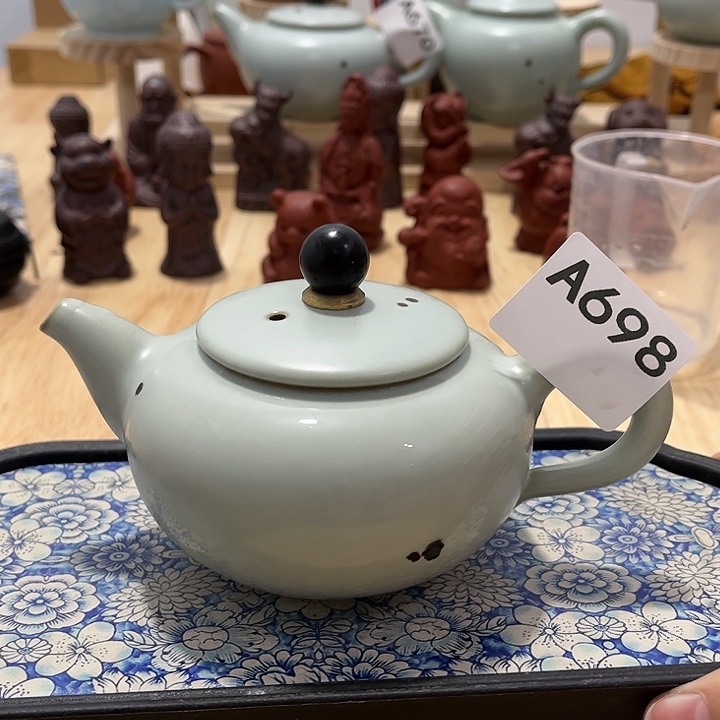 默认微瑕瓷器、茶具、壶、摆件，介意勿拍 