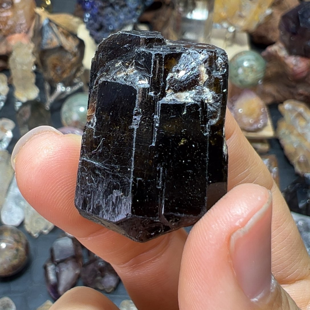 山***丘石材黑金手握不退换