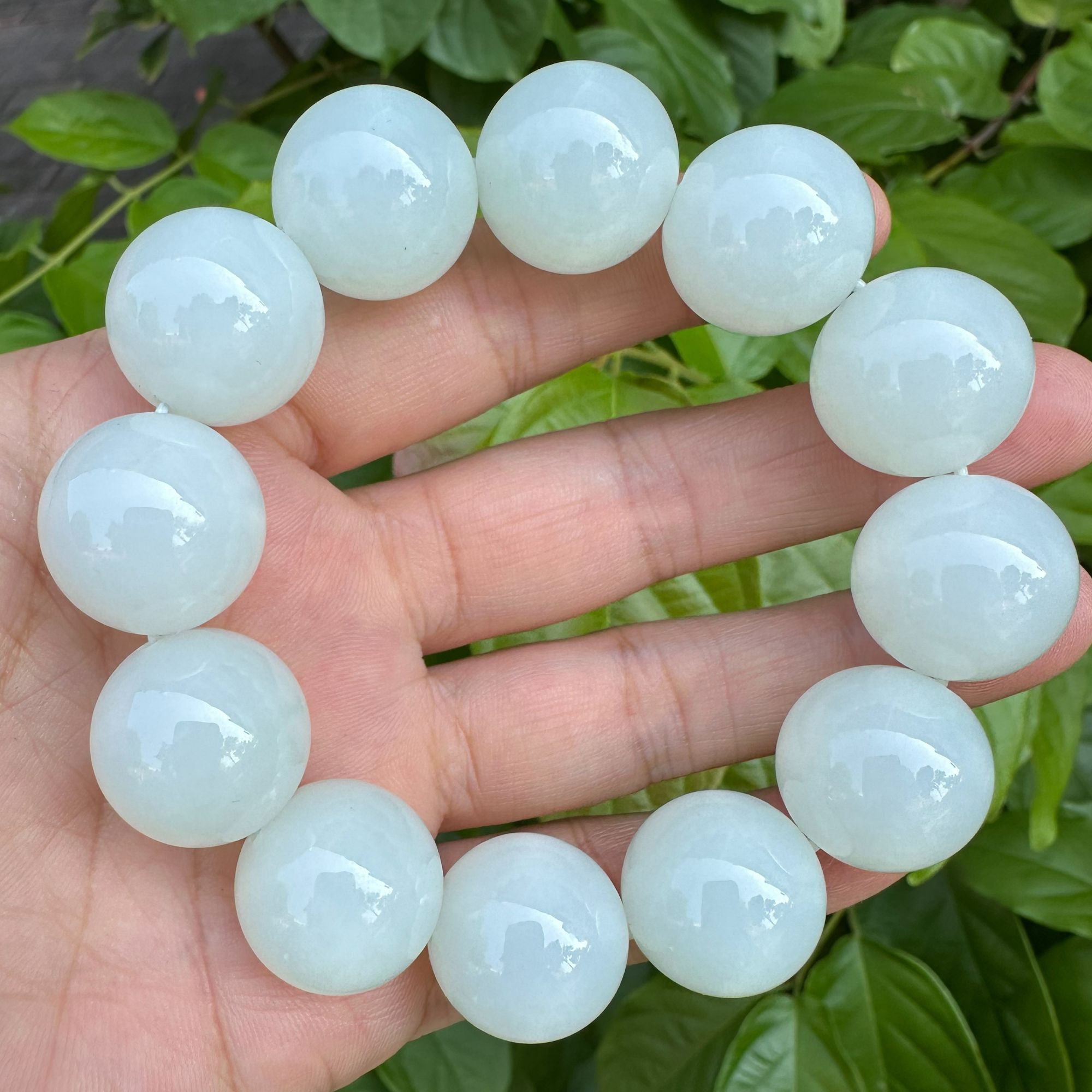 新疆羊脂白玉手串卡18（王洪雷作品）