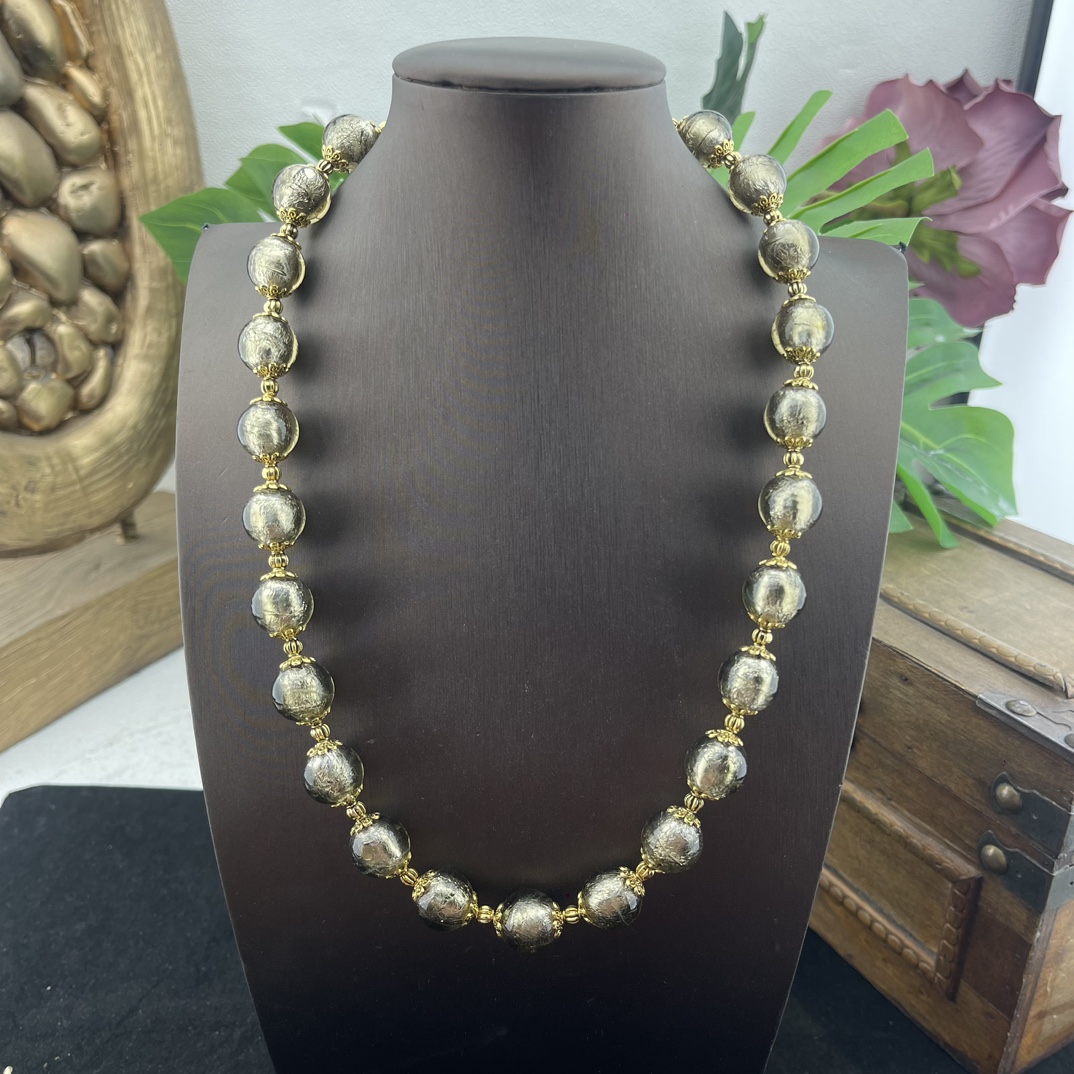 铜合金琉璃项链 新款圆珠项链气质白色时尚百搭复古简约潮流经典