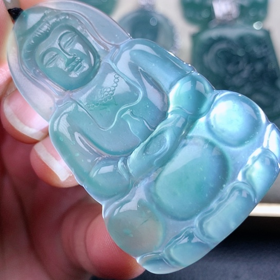 【闪购商品】翡翠颈饰未镶嵌天然翡翠