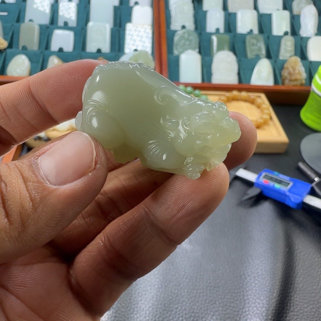 和田玉挂件未镶嵌