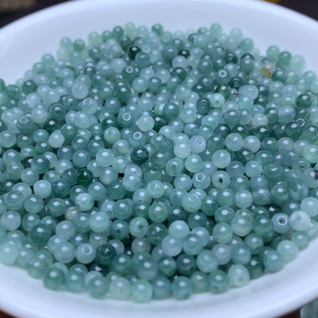 【闪购商品】翡翠手链未镶嵌卡3.5冰蓝水100个