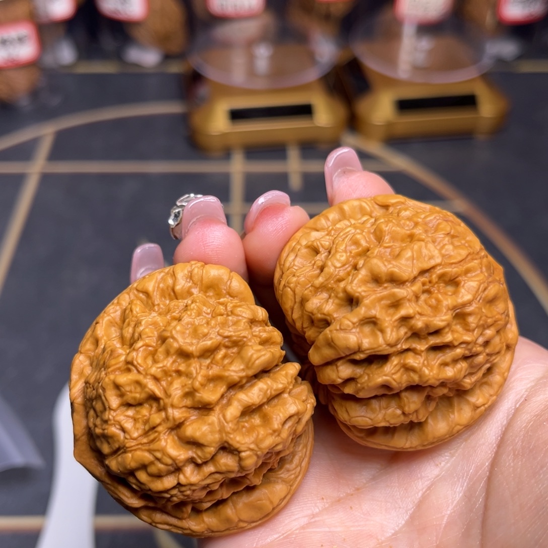 文玩核桃吊坠龙鼎48.5