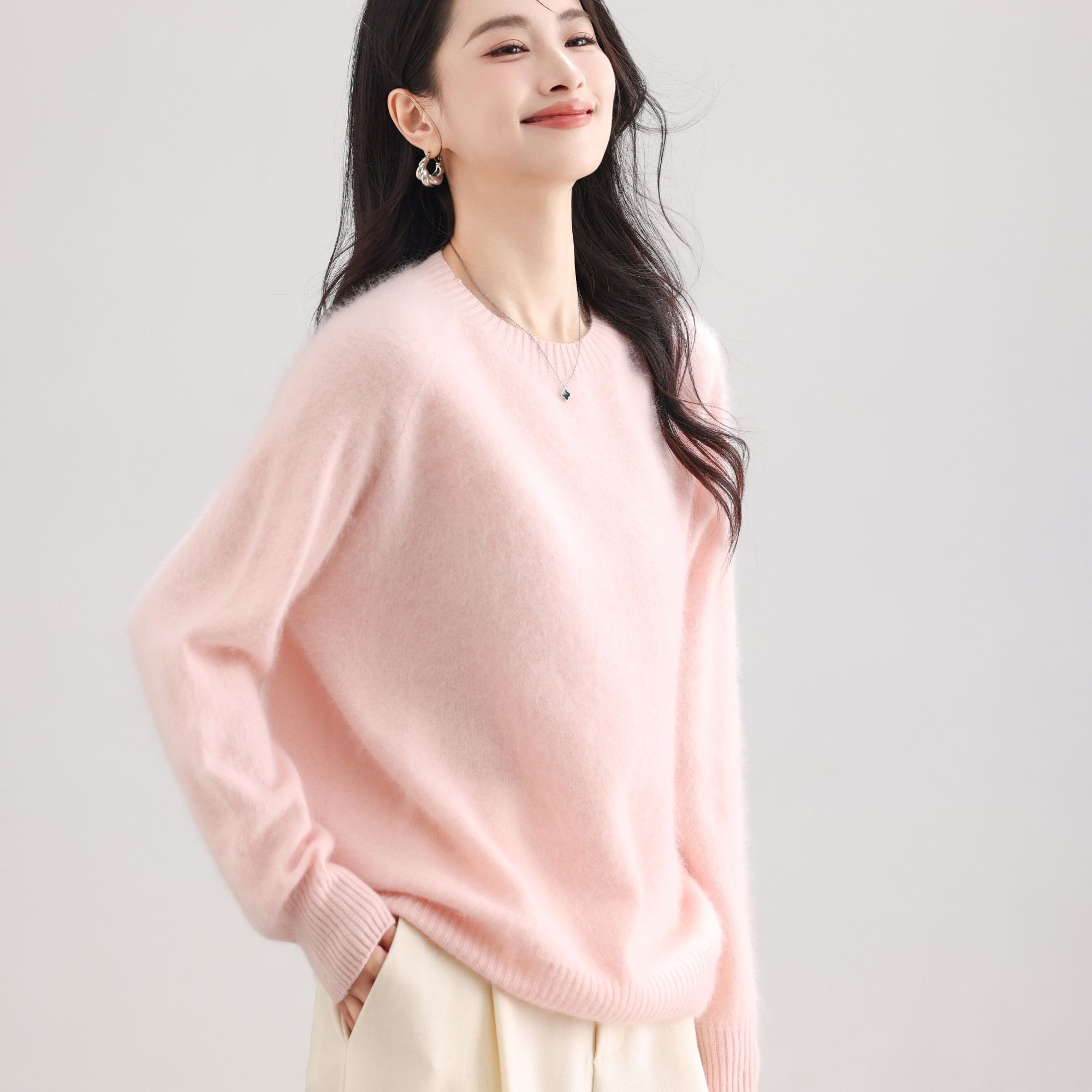 女士秋冬羊毛羊绒衫拉毛无缝圆领宽松针织衫慵懒风毛衣内搭打底衫