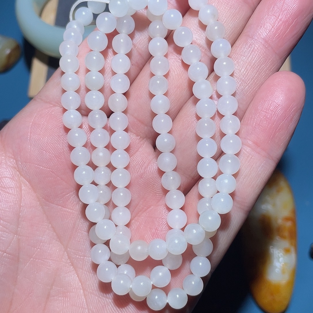 和田玉未镶嵌车挂