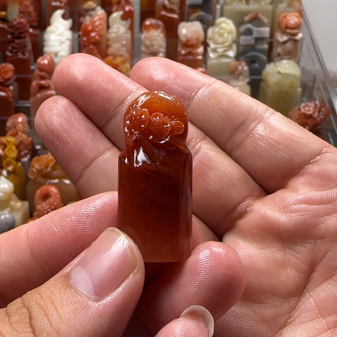 老挝石梅花  1.1×1.6×3.8