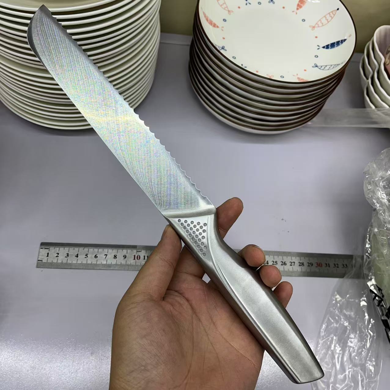 家用不锈钢西餐刀面包刀大号精美日式牛排刀锯齿烘焙吐司切片