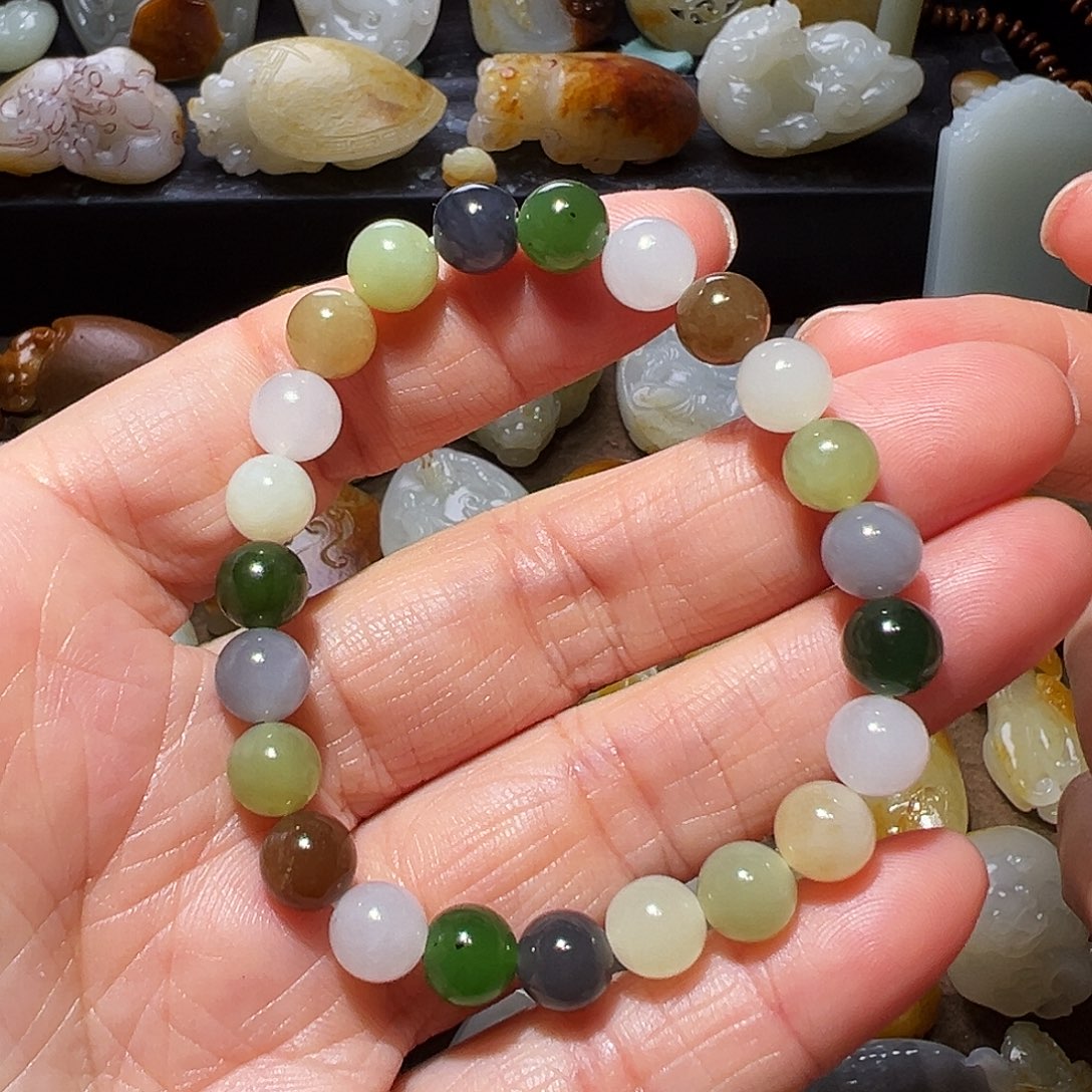 和田玉颈饰未镶嵌