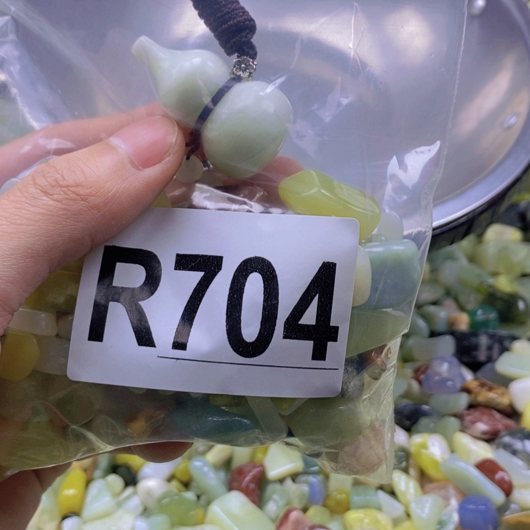 未镶嵌岫玉鱼缸石