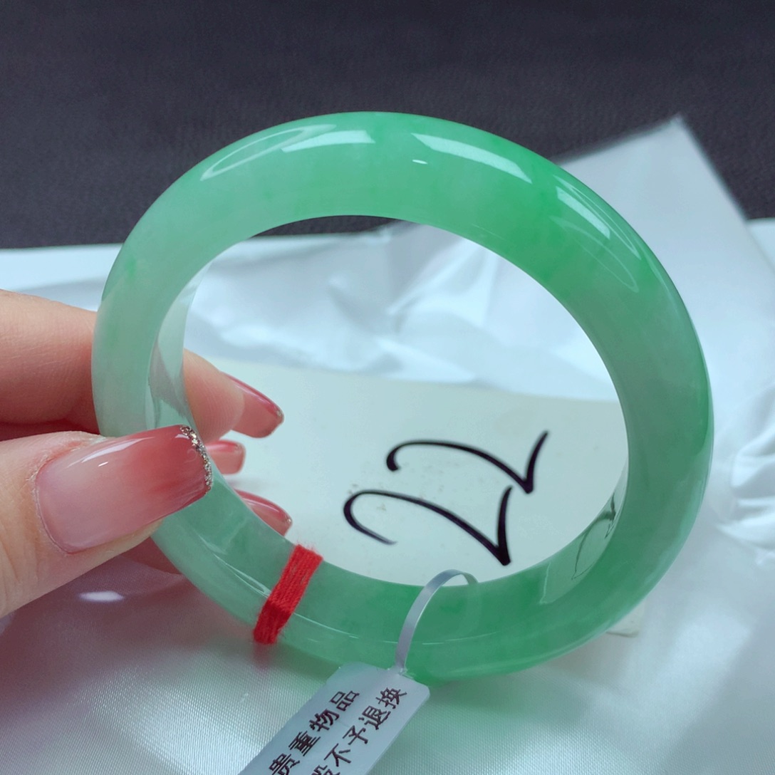 翡翠手镯未镶嵌手镯56